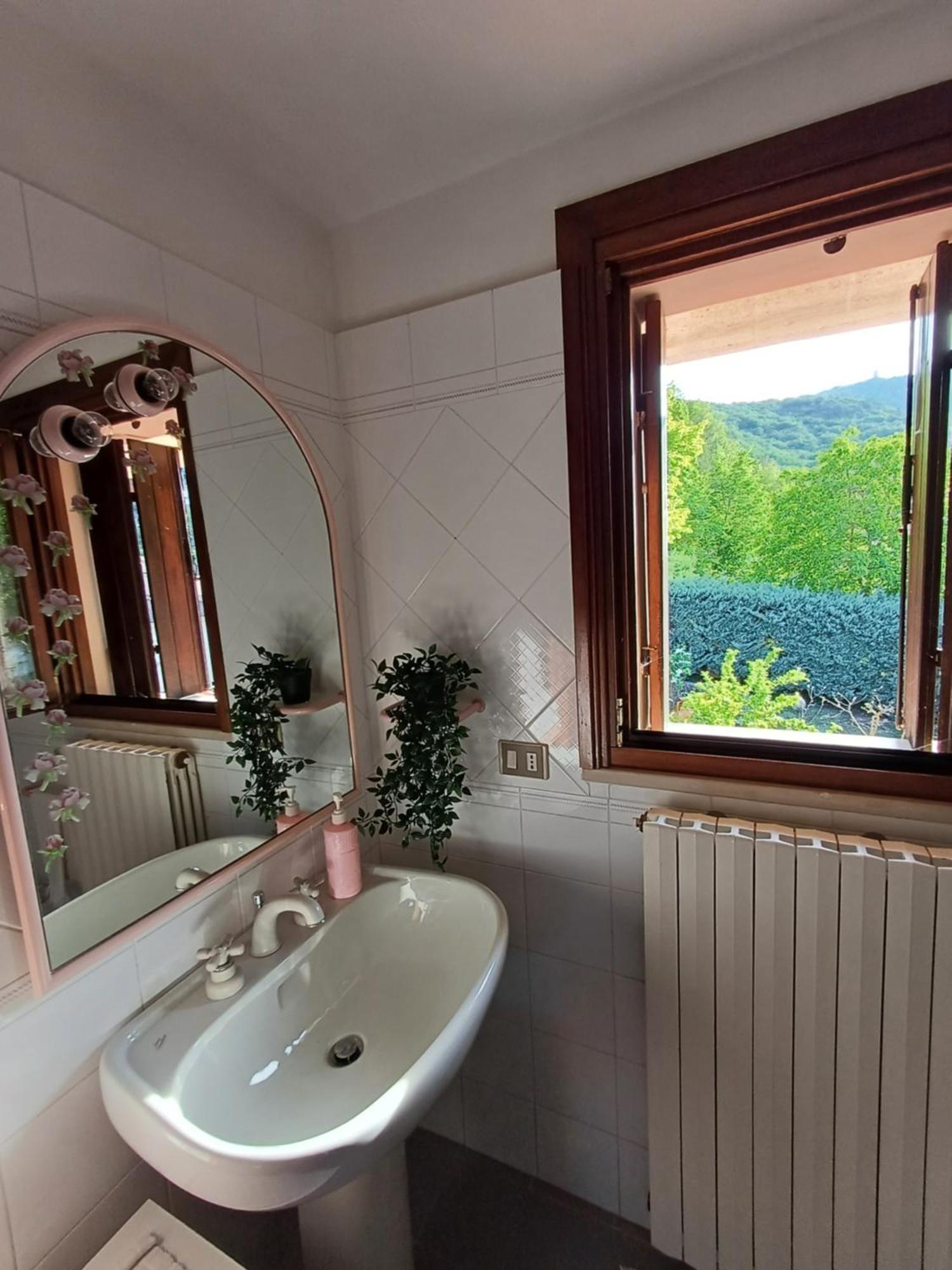 Villa Rosa Caporciano Buitenkant foto
